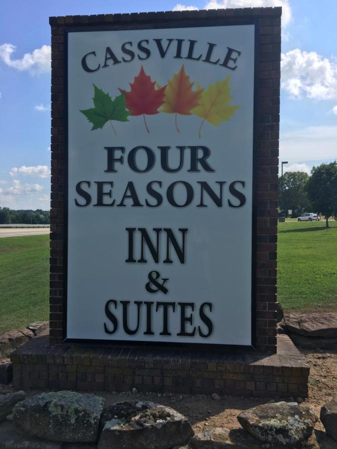 Cassville Four Seasons Inn & Suites Exterior foto